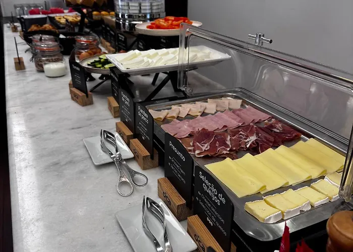 Oca Ribeira Do At * Oporto