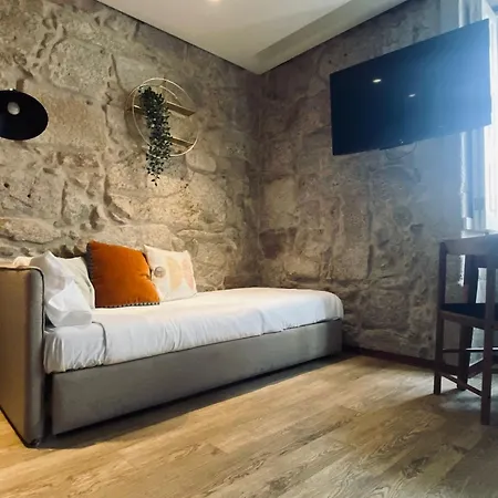 Oca Ribeira Do At * بورتو